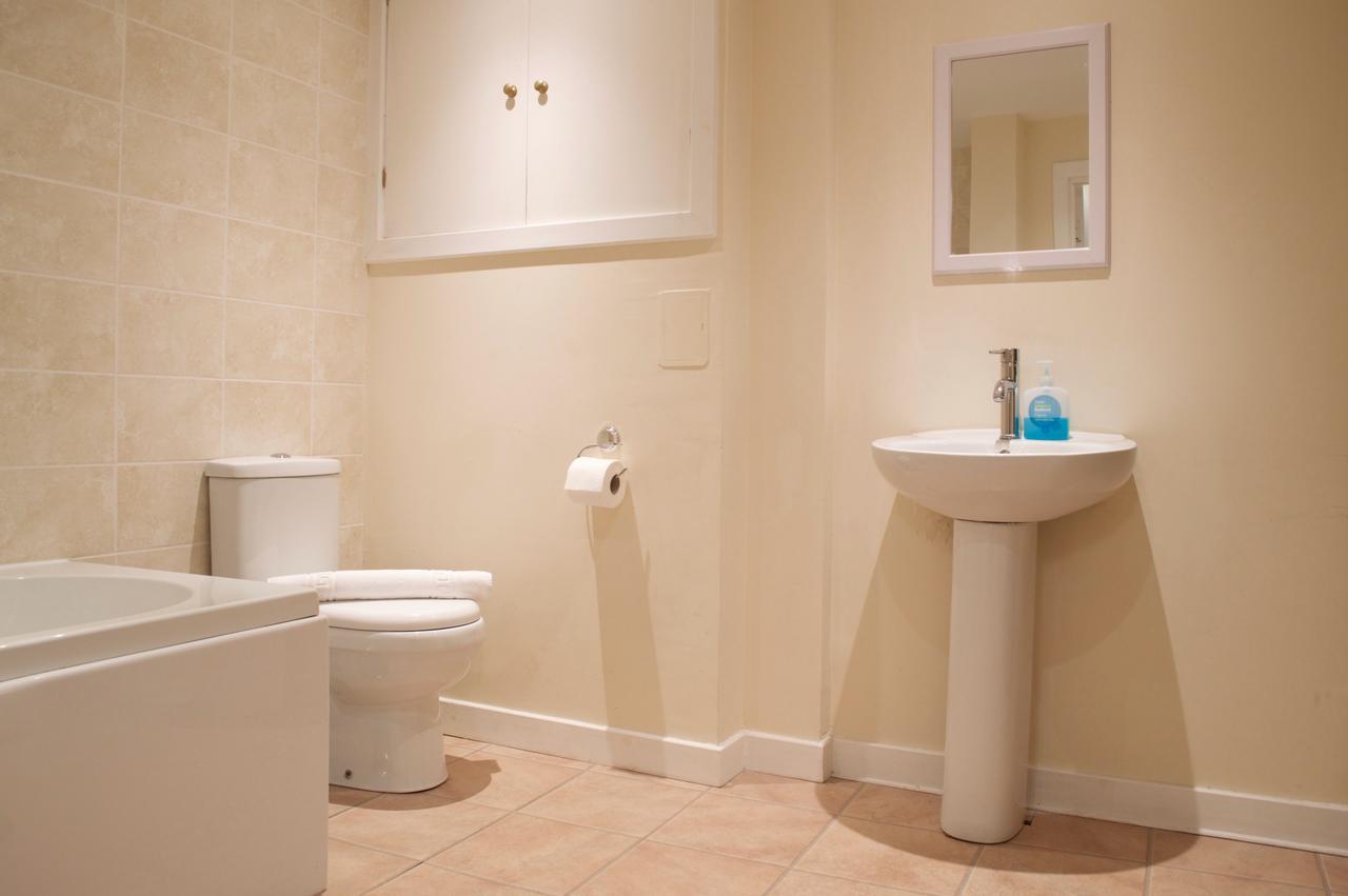 3 Bedroom Apartment Accommodates 8 エディンバラ エクステリア 写真